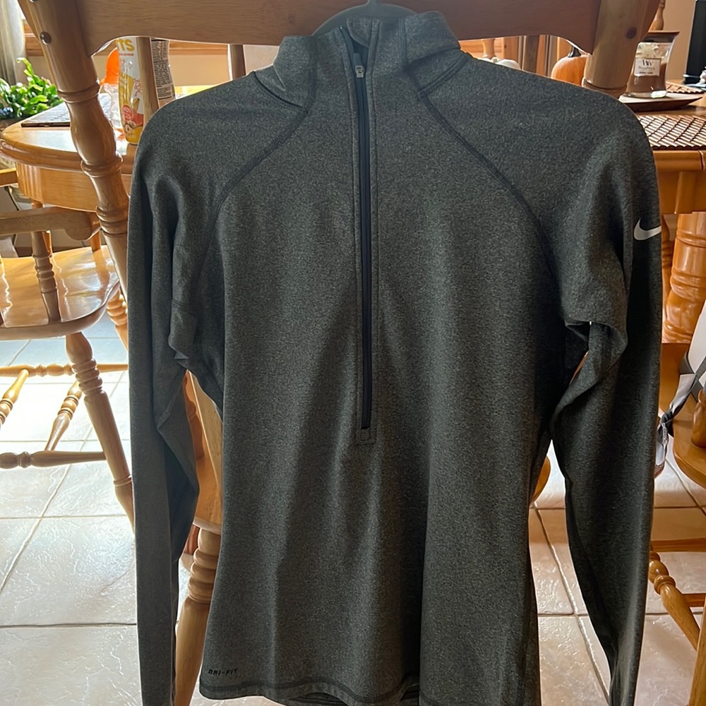 Women's Nike Pro Half Zip pullover